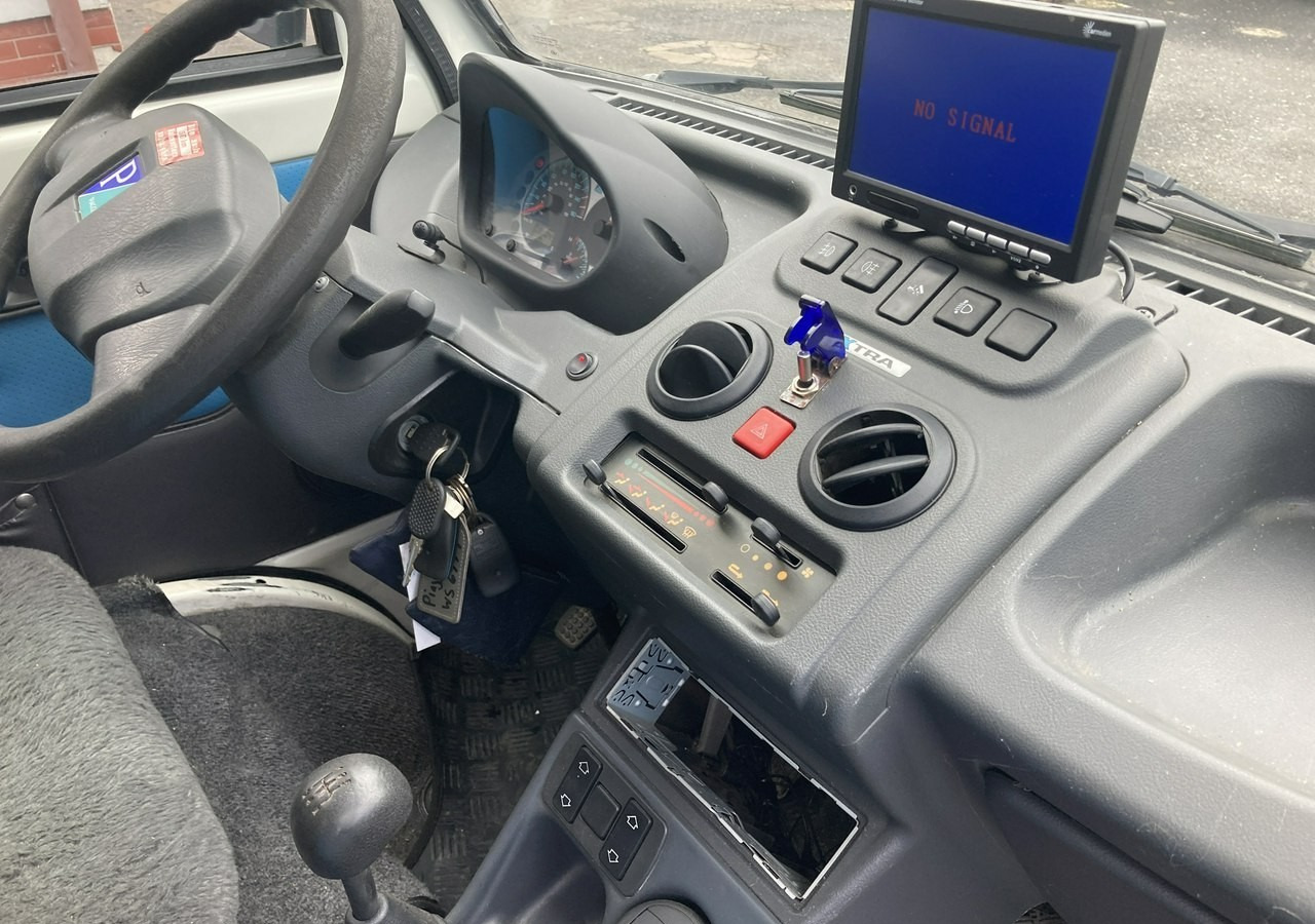 Piaggio Piaggio Porter Śmieciarka Wywrotka 2015 - Kamion za odvoz smeća: slika Piaggio Piaggio Porter Śmieciarka Wywrotka 2015 - Kamion za odvoz smeća Piaggio Piaggio Porter Śmieciarka Wywrotka 2015 - Kamion za odvoz smeća: slika Piaggio Piaggio Porter Śmieciarka Wywrotka 2015 - Kamion za odvoz smeća