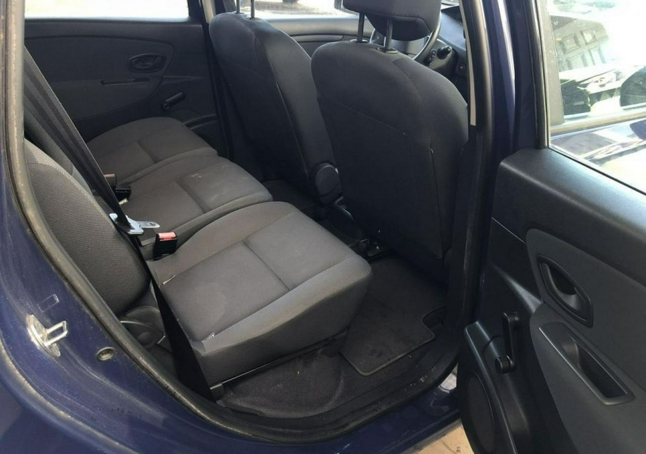 Automobil Renault Scenic II 1,5dci Expression KLIMA 98800km 2009: slika Automobil Renault Scenic II 1,5dci Expression KLIMA 98800km 2009