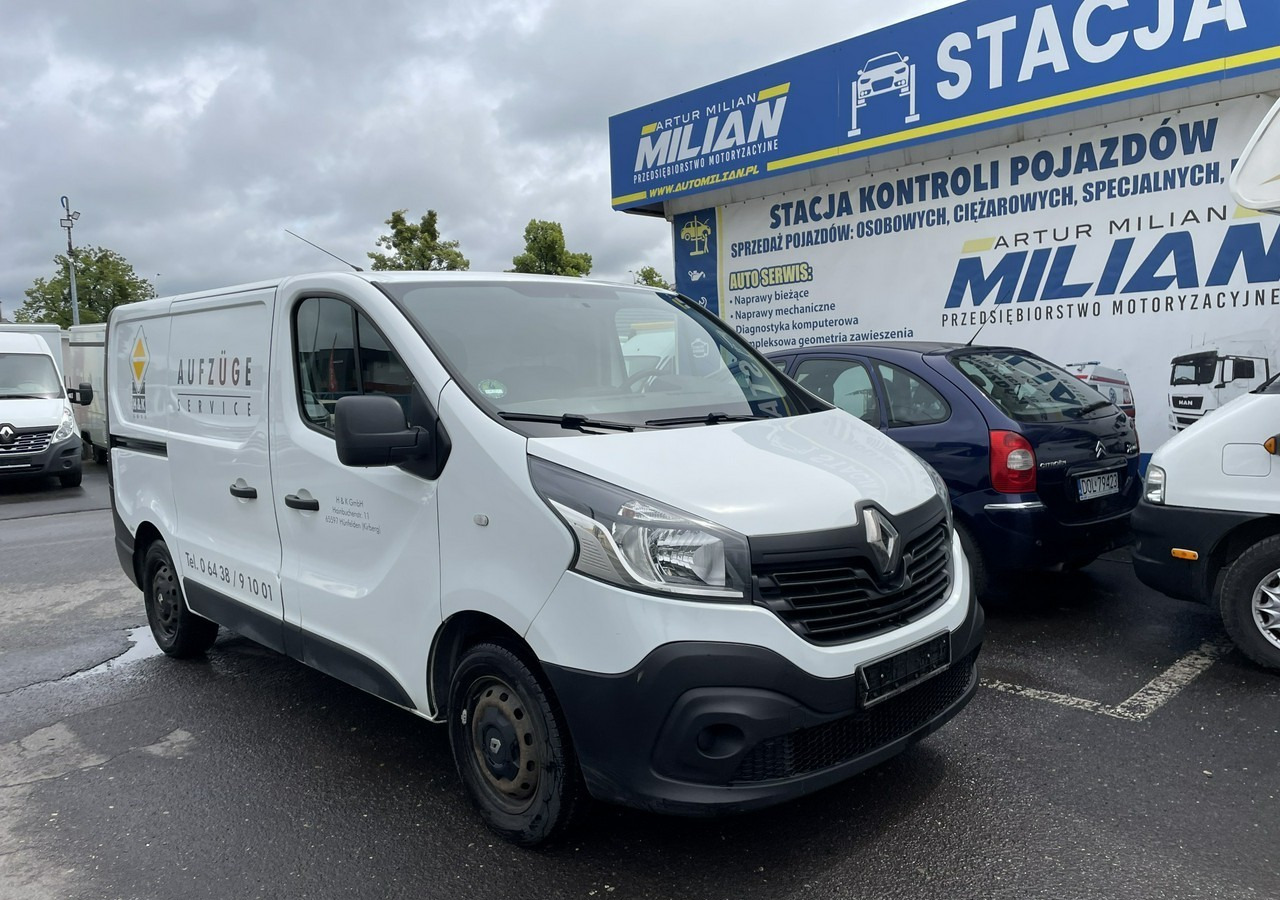Renault Trafic Renault Trafic 1.6-120KM Klima 2018 - Furgon: slika Renault Trafic Renault Trafic 1.6-120KM Klima 2018 - Furgon Renault Trafic Renault Trafic 1.6-120KM Klima 2018 - Furgon: slika Renault Trafic Renault Trafic 1.6-120KM Klima 2018 - Furgon