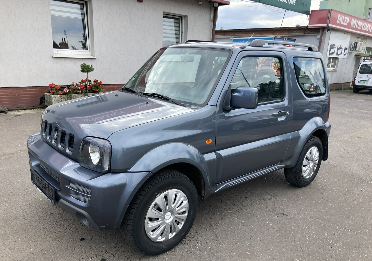 Suzuki Jimny Suzuki Jimny 1.3-16V 4X4 Klima 2006 - Automobil: slika Suzuki Jimny Suzuki Jimny 1.3-16V 4X4 Klima 2006 - Automobil Suzuki Jimny Suzuki Jimny 1.3-16V 4X4 Klima 2006 - Automobil: slika Suzuki Jimny Suzuki Jimny 1.3-16V 4X4 Klima 2006 - Automobil