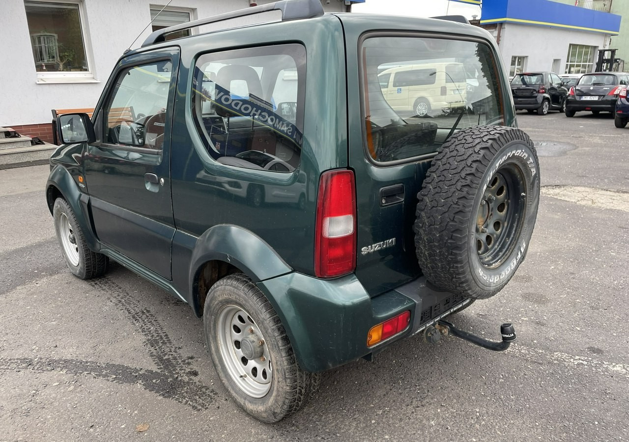 Suzuki Jimny Suzuki Jimny 1.5 Diesel 4X4 - SUV: slika Suzuki Jimny Suzuki Jimny 1.5 Diesel 4X4 - SUV Suzuki Jimny Suzuki Jimny 1.5 Diesel 4X4 - SUV: slika Suzuki Jimny Suzuki Jimny 1.5 Diesel 4X4 - SUV