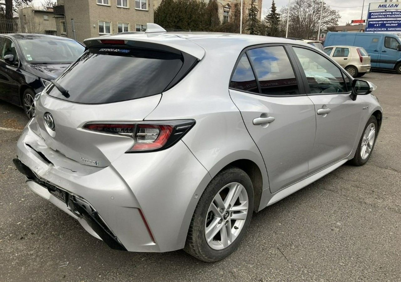 Toyota Corolla XII Corolla 1.8 Hybrid 102KM Comfort Salon PL 2020 - Hatchback: slika Toyota Corolla XII Corolla 1.8 Hybrid 102KM Comfort Salon PL 2020 - Hatchback Toyota Corolla XII Corolla 1.8 Hybrid 102KM Comfort Salon PL 2020 - Hatchback: slika Toyota Corolla XII Corolla 1.8 Hybrid 102KM Comfort Salon PL 2020 - Hatchback