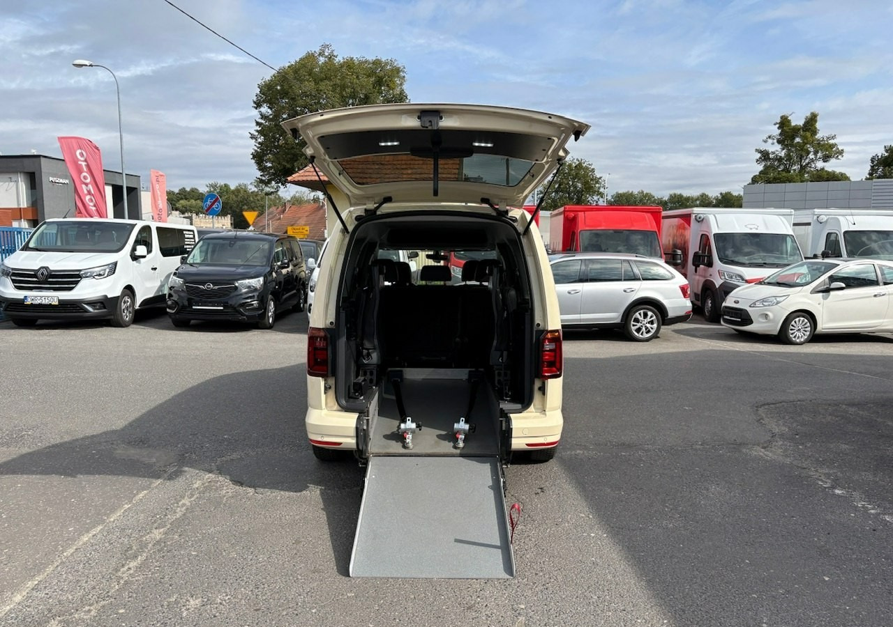 Volkswagen Caddy III Caddy 2.0-150 Niepełnosprawnych inwalida rampa Bogate wyposażeniePFR - Karavan: slika Volkswagen Caddy III Caddy 2.0-150 Niepełnosprawnych inwalida rampa Bogate wyposażeniePFR - Karavan Volkswagen Caddy III Caddy 2.0-150 Niepełnosprawnych inwalida rampa Bogate wyposażeniePFR - Karavan: slika Volkswagen Caddy III Caddy 2.0-150 Niepełnosprawnych inwalida rampa Bogate wyposażeniePFR - Karavan