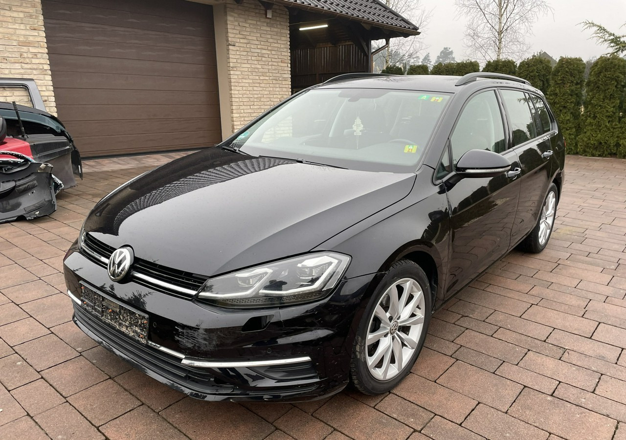Volkswagen Golf VIII Volkswagen Golf VII 1.0 -115KM TSI 39482km Comfortline Model 2021 - Automobil: slika Volkswagen Golf VIII Volkswagen Golf VII 1.0 -115KM TSI 39482km Comfortline Model 2021 - Automobil Volkswagen Golf VIII Volkswagen Golf VII 1.0 -115KM TSI 39482km Comfortline Model 2021 - Automobil: slika Volkswagen Golf VIII Volkswagen Golf VII 1.0 -115KM TSI 39482km Comfortline Model 2021 - Automobil