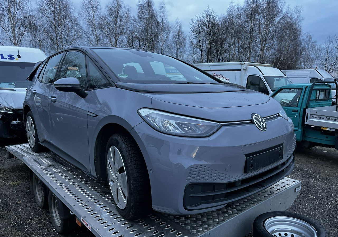 Volkswagen ID.3 ID.3 Pure Performance Family Lwd Navi 150KM 2022 - Automobil: slika Volkswagen ID.3 ID.3 Pure Performance Family Lwd Navi 150KM 2022 - Automobil Volkswagen ID.3 ID.3 Pure Performance Family Lwd Navi 150KM 2022 - Automobil: slika Volkswagen ID.3 ID.3 Pure Performance Family Lwd Navi 150KM 2022 - Automobil