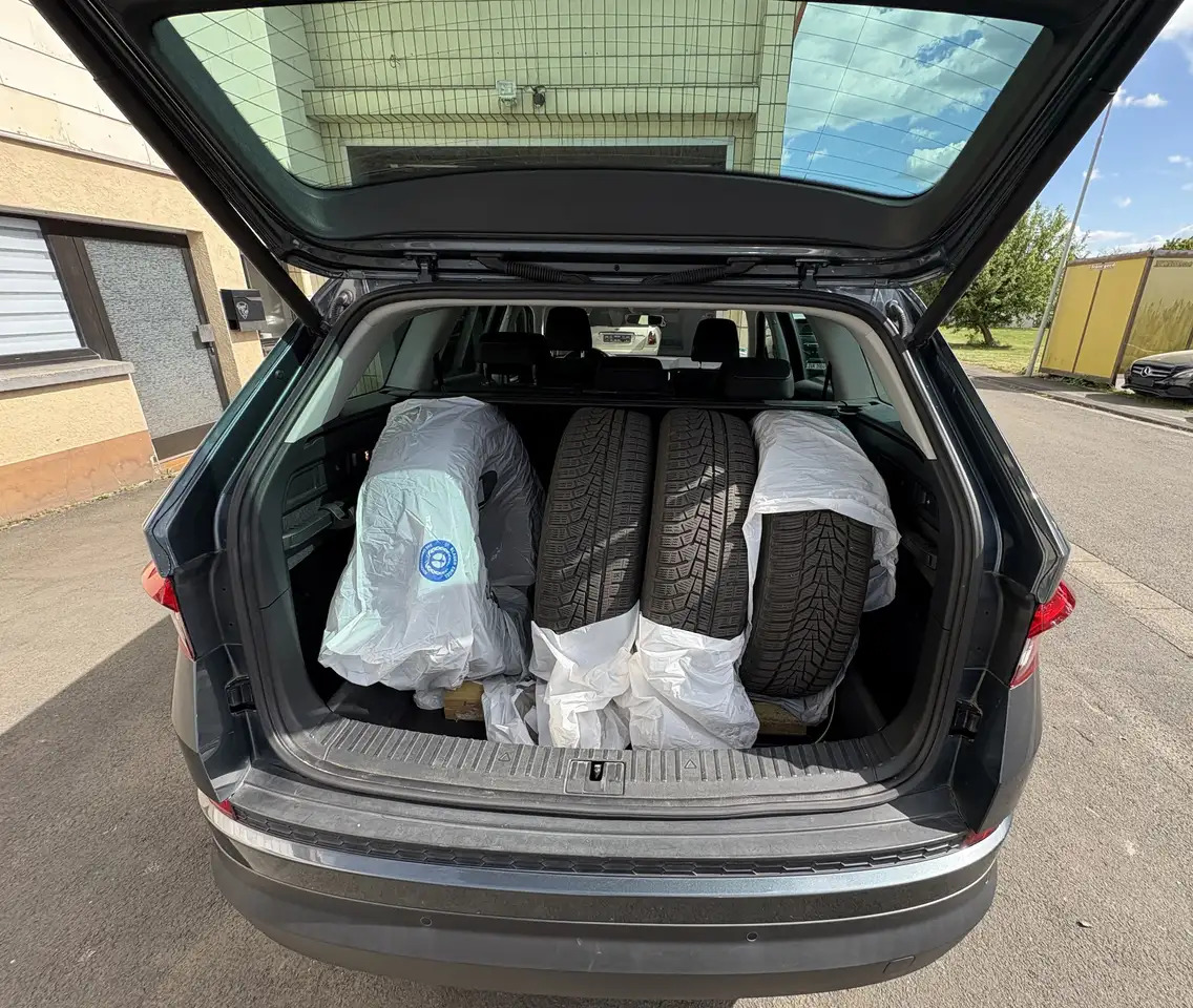 Skoda Kodiaq Style 4x4 - SUV: slika Skoda Kodiaq Style 4x4 - SUV Skoda Kodiaq Style 4x4 - SUV: slika Skoda Kodiaq Style 4x4 - SUV