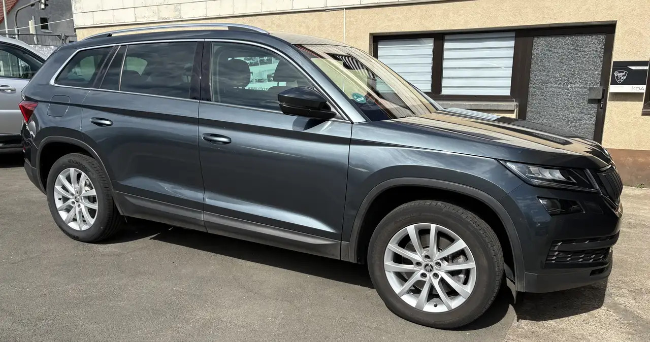 Skoda Kodiaq Style 4x4 - SUV: slika Skoda Kodiaq Style 4x4 - SUV Skoda Kodiaq Style 4x4 - SUV: slika Skoda Kodiaq Style 4x4 - SUV