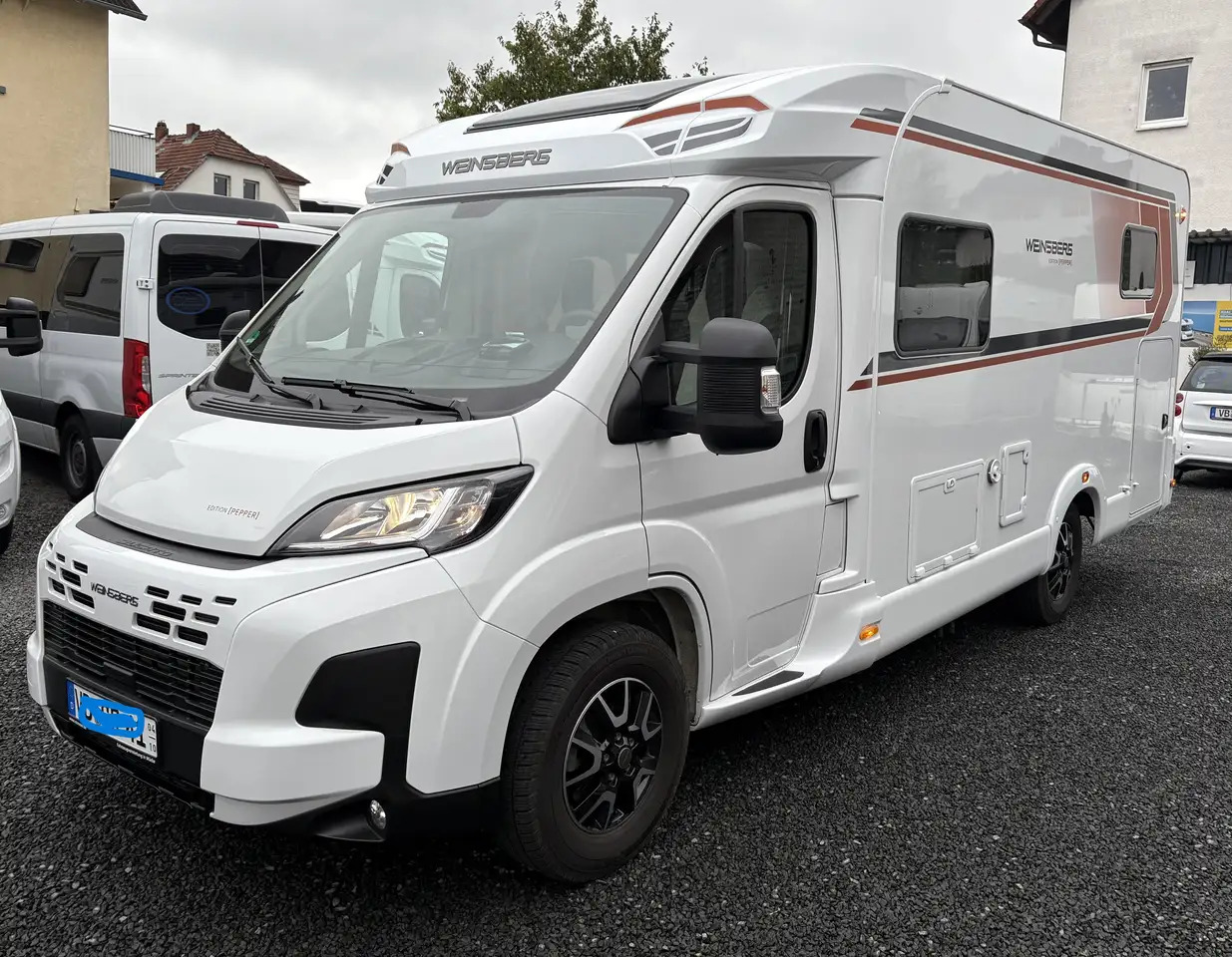 Volkswagen PEPPER 600MEG - Poluintegrirani kamper: slika Volkswagen PEPPER 600MEG - Poluintegrirani kamper Volkswagen PEPPER 600MEG - Poluintegrirani kamper: slika Volkswagen PEPPER 600MEG - Poluintegrirani kamper