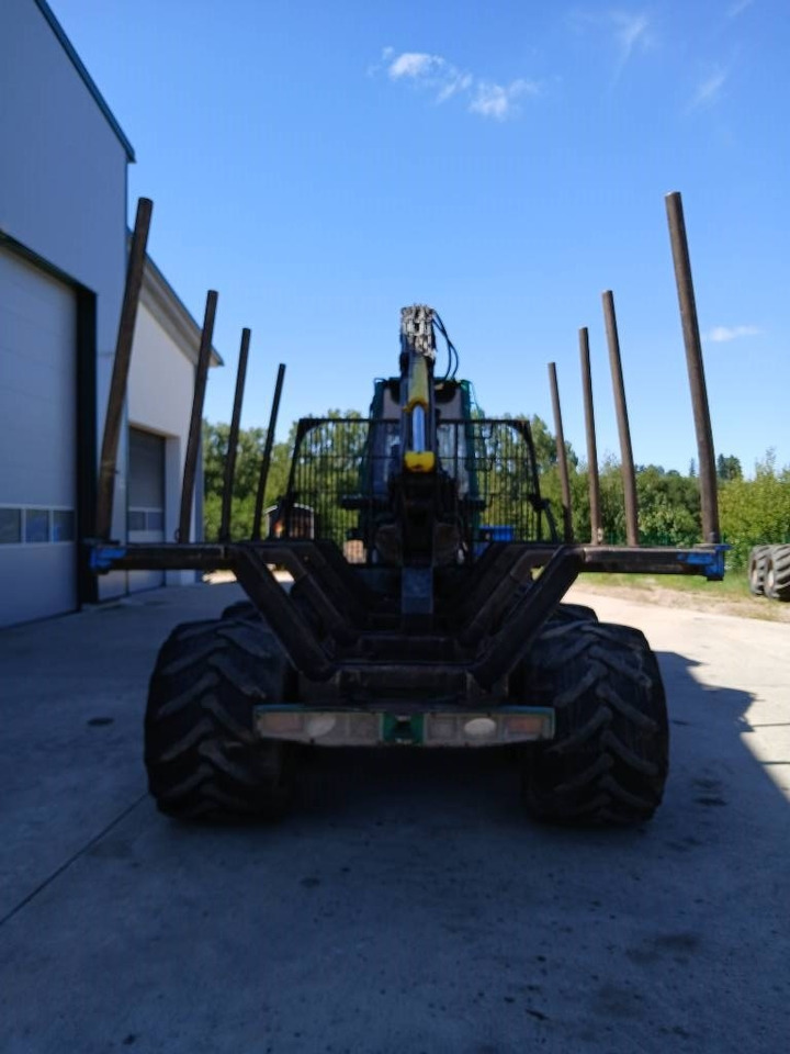 Gremo 1050 F - Forvarder: slika Gremo 1050 F - Forvarder Gremo 1050 F - Forvarder: slika Gremo 1050 F - Forvarder