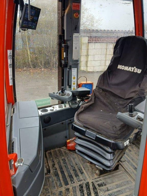 Zakup Komatsu 855  Komatsu 855: slika Zakup Komatsu 855  Komatsu 855 Zakup Komatsu 855  Komatsu 855: slika Zakup Komatsu 855  Komatsu 855