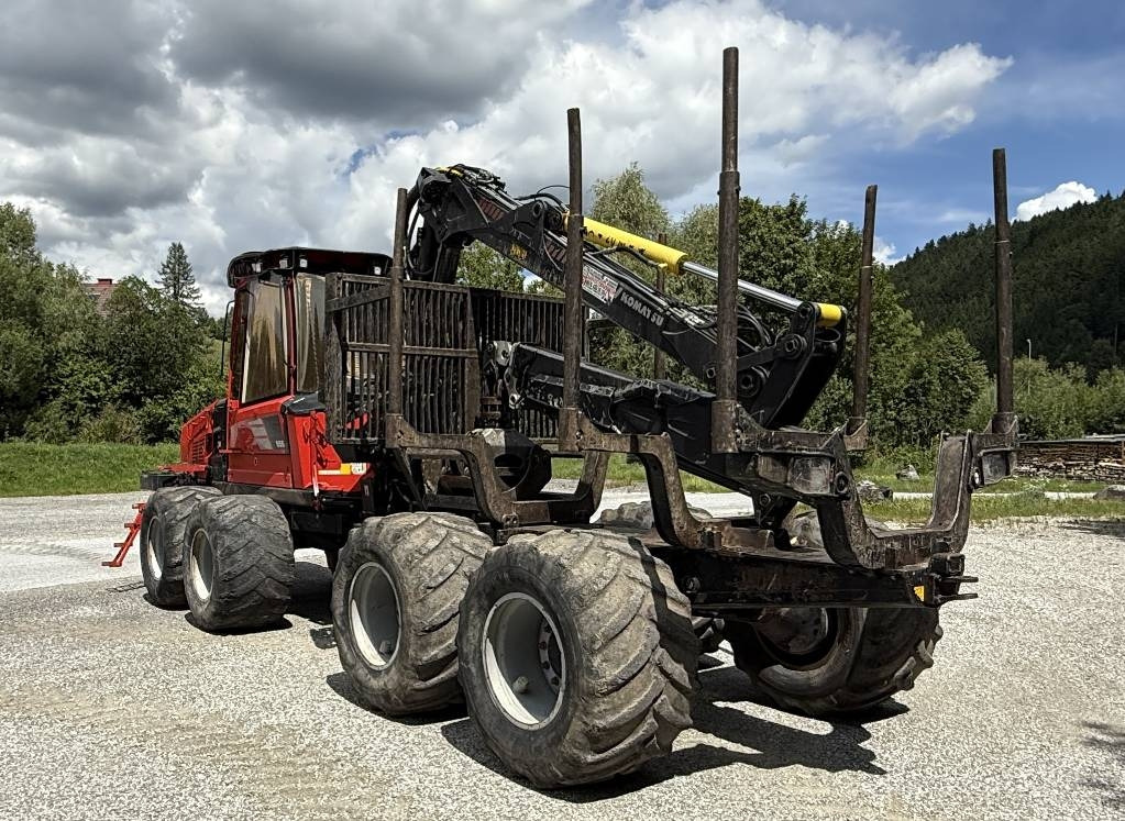 Komatsu 855 - Forvarder: slika Komatsu 855 - Forvarder Komatsu 855 - Forvarder: slika Komatsu 855 - Forvarder