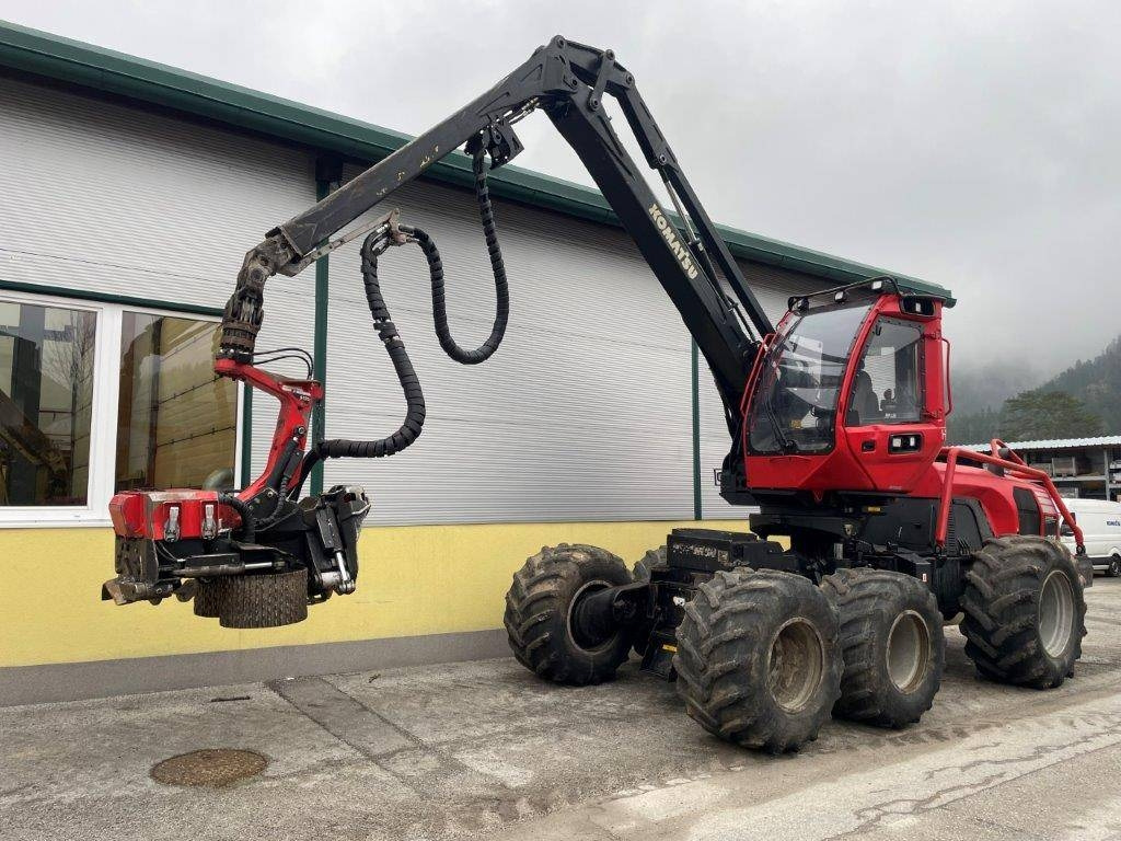 Komatsu 931.2 - Kombajn za šumarstvo: slika Komatsu 931.2 - Kombajn za šumarstvo Komatsu 931.2 - Kombajn za šumarstvo: slika Komatsu 931.2 - Kombajn za šumarstvo