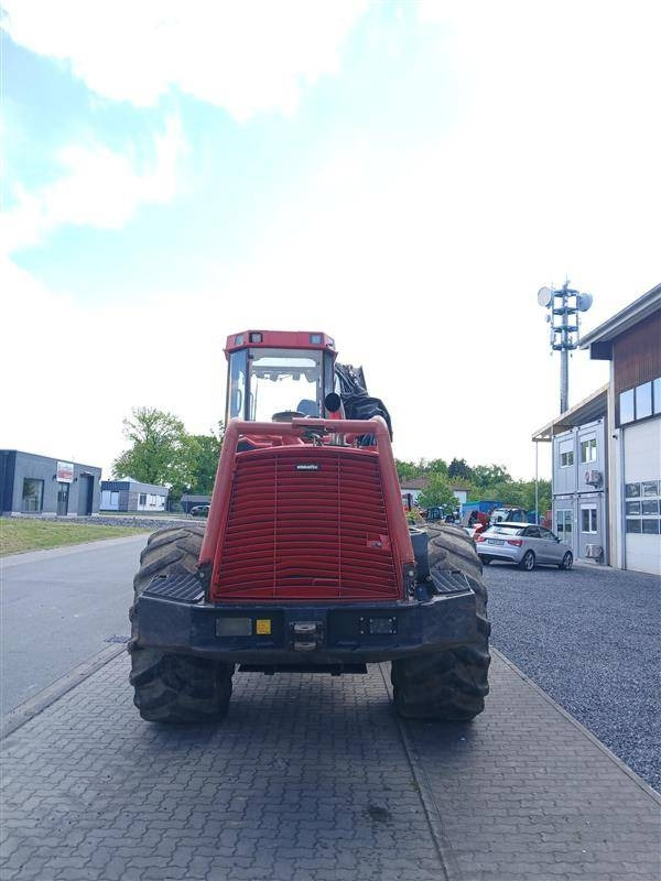 Komatsu 941.1 - Kombajn za šumarstvo: slika Komatsu 941.1 - Kombajn za šumarstvo Komatsu 941.1 - Kombajn za šumarstvo: slika Komatsu 941.1 - Kombajn za šumarstvo