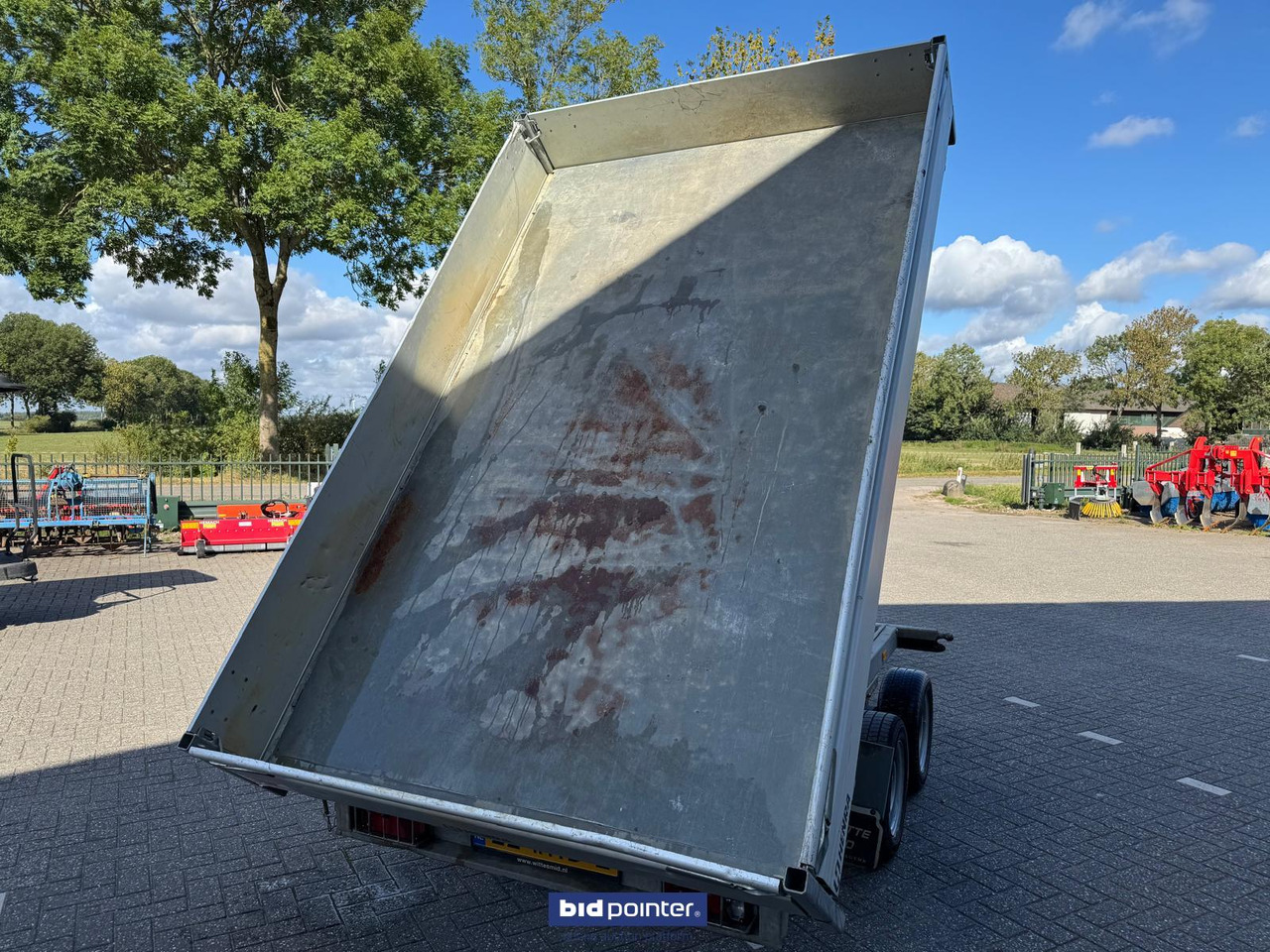 Henra KP27- 3318 3 zijdige kiep aanhangwagen aanhanger - Kiper prikolica: slika Henra KP27- 3318 3 zijdige kiep aanhangwagen aanhanger - Kiper prikolica Henra KP27- 3318 3 zijdige kiep aanhangwagen aanhanger - Kiper prikolica: slika Henra KP27- 3318 3 zijdige kiep aanhangwagen aanhanger - Kiper prikolica