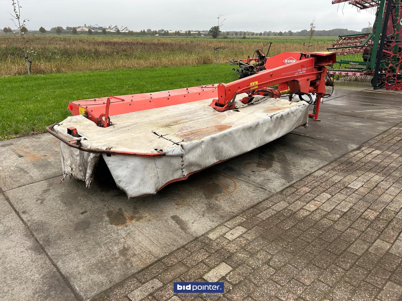 Kuhn FC313 - Kosilica: slika Kuhn FC313 - Kosilica Kuhn FC313 - Kosilica: slika Kuhn FC313 - Kosilica