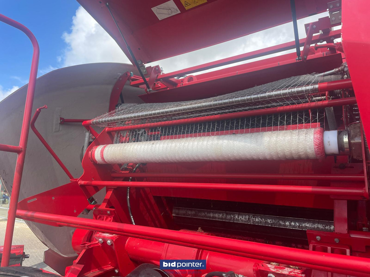 Lely Welger RPC 245 Tornado - Rolo balirka: slika Lely Welger RPC 245 Tornado - Rolo balirka Lely Welger RPC 245 Tornado - Rolo balirka: slika Lely Welger RPC 245 Tornado - Rolo balirka