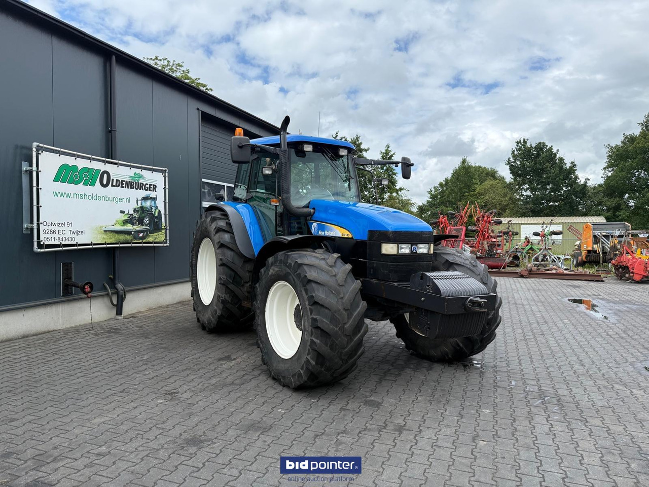 New Holland TM 140 - Traktor: slika New Holland TM 140 - Traktor New Holland TM 140 - Traktor: slika New Holland TM 140 - Traktor