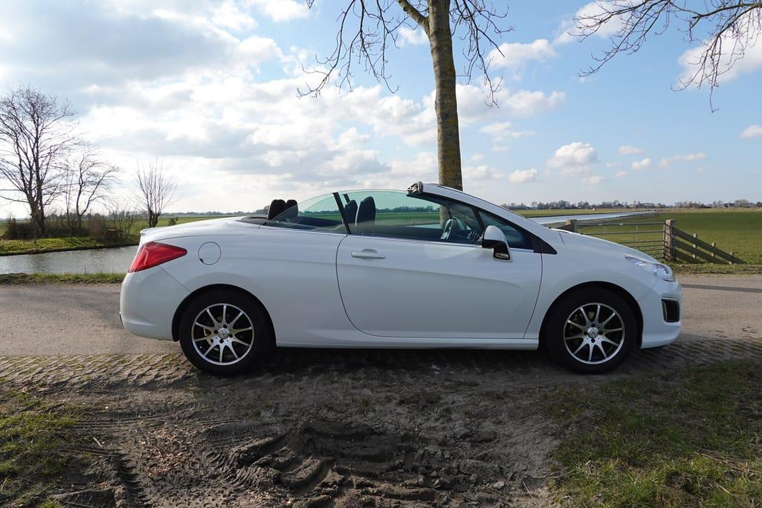 Peugeot 308 CC - Automobil: slika Peugeot 308 CC - Automobil Peugeot 308 CC - Automobil: slika Peugeot 308 CC - Automobil