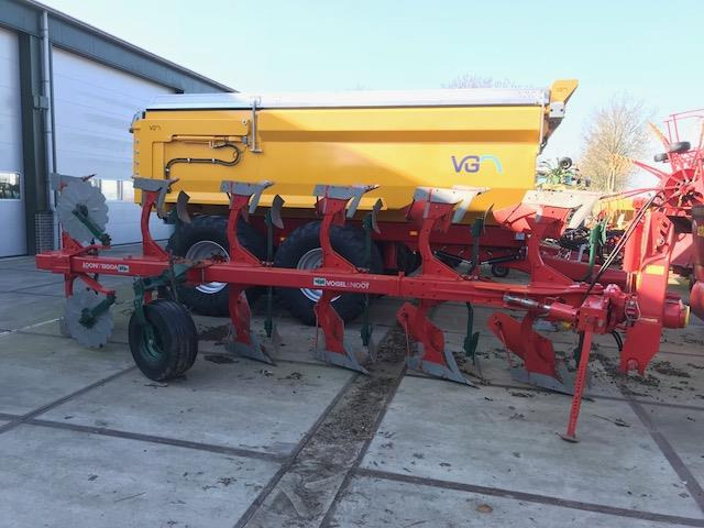 Vogel & Noot 6 schaar wentelploeg - Plug: slika Vogel & Noot 6 schaar wentelploeg - Plug Vogel & Noot 6 schaar wentelploeg - Plug: slika Vogel & Noot 6 schaar wentelploeg - Plug