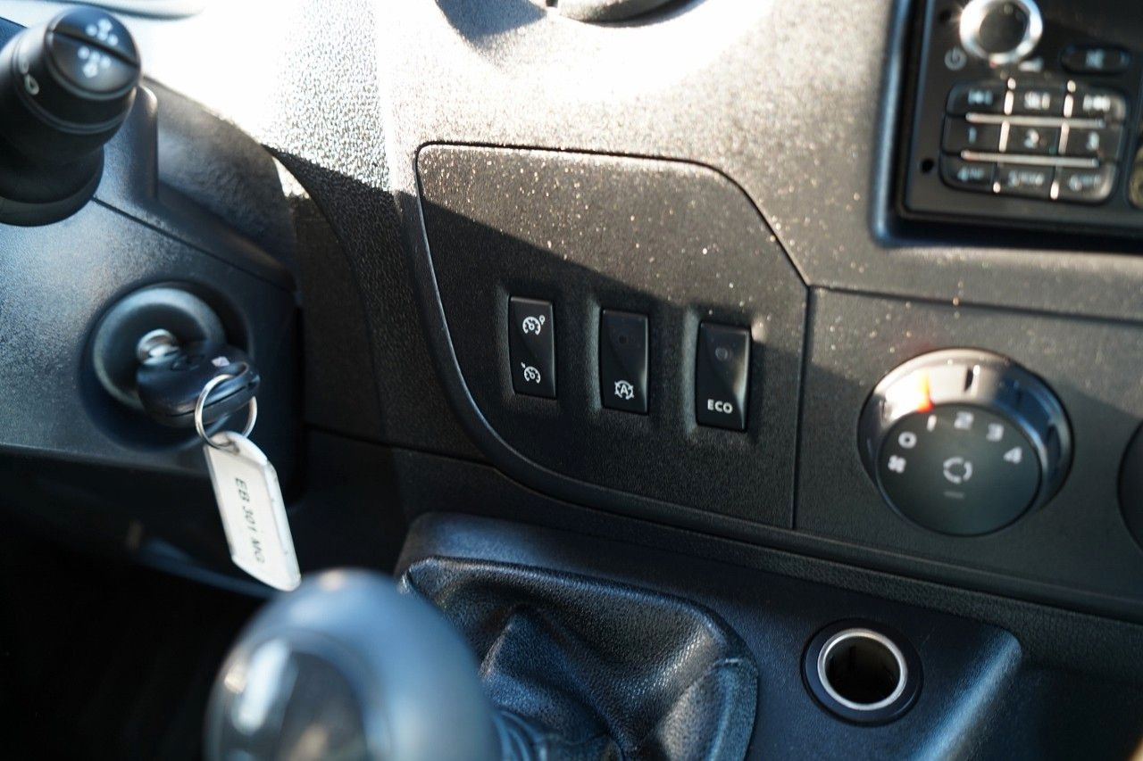 Dostavno vozilo Renault MASTER MAXI / KONTENER 3.8 M / BLIŹNIAK / WIND: slika Dostavno vozilo Renault MASTER MAXI / KONTENER 3.8 M / BLIŹNIAK / WIND Dostavno vozilo Renault MASTER MAXI / KONTENER 3.8 M / BLIŹNIAK / WIND: slika Dostavno vozilo Renault MASTER MAXI / KONTENER 3.8 M / BLIŹNIAK / WIND