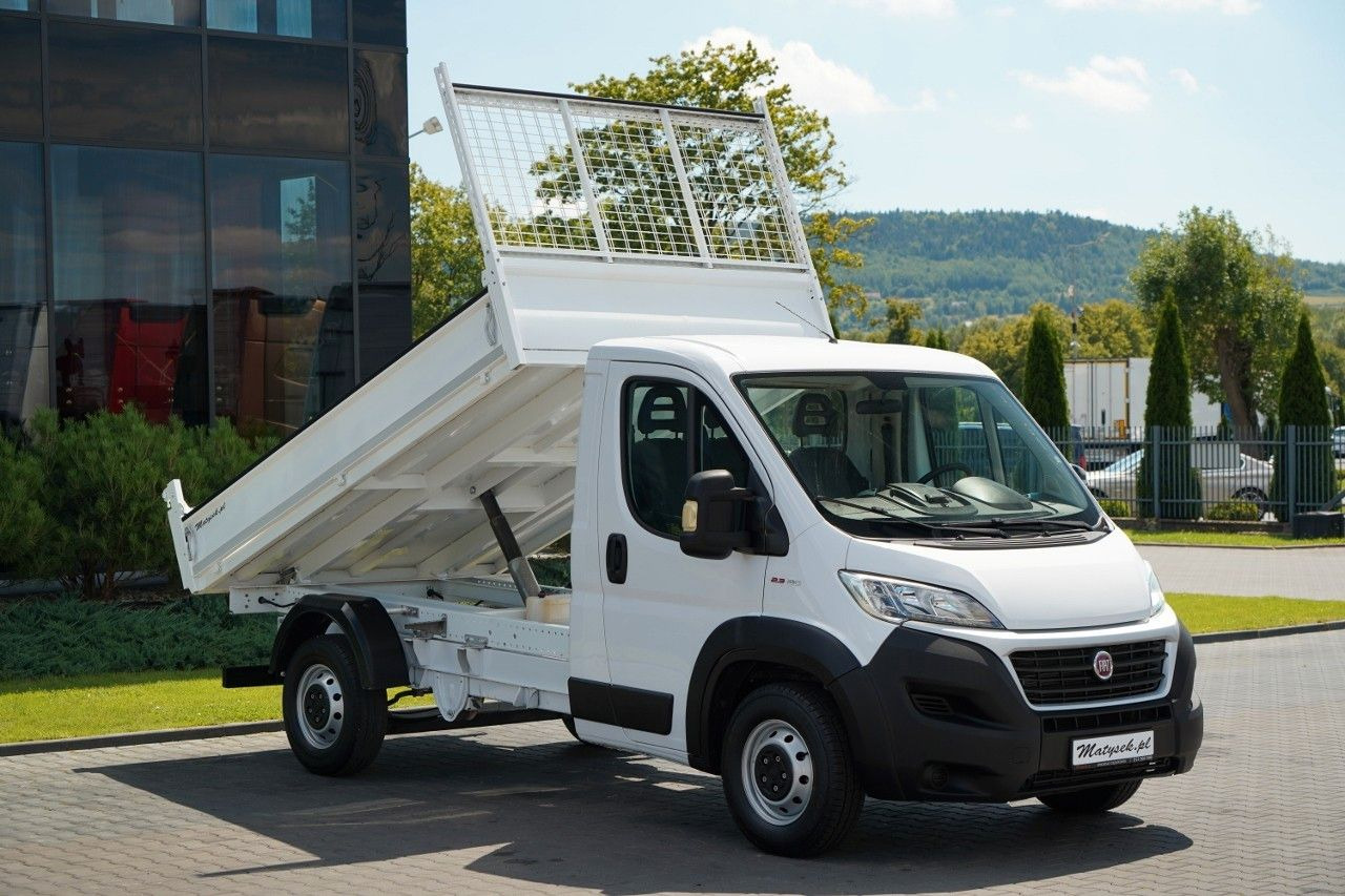 Fiat DUCATO MAXI / 2.3D / WYWROTKA 3,2 M / KLIMA / - Mali kamion kiper: slika Fiat DUCATO MAXI / 2.3D / WYWROTKA 3,2 M / KLIMA / - Mali kamion kiper Fiat DUCATO MAXI / 2.3D / WYWROTKA 3,2 M / KLIMA / - Mali kamion kiper: slika Fiat DUCATO MAXI / 2.3D / WYWROTKA 3,2 M / KLIMA / - Mali kamion kiper
