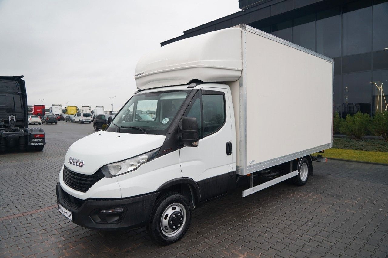Iveco DAILY 35-160 / KONTENER 4,3 M / WINDA DHOLLANDIA - Dostavno vozilo hladnjača: slika Iveco DAILY 35-160 / KONTENER 4,3 M / WINDA DHOLLANDIA - Dostavno vozilo hladnjača Iveco DAILY 35-160 / KONTENER 4,3 M / WINDA DHOLLANDIA - Dostavno vozilo hladnjača: slika Iveco DAILY 35-160 / KONTENER 4,3 M / WINDA DHOLLANDIA - Dostavno vozilo hladnjača