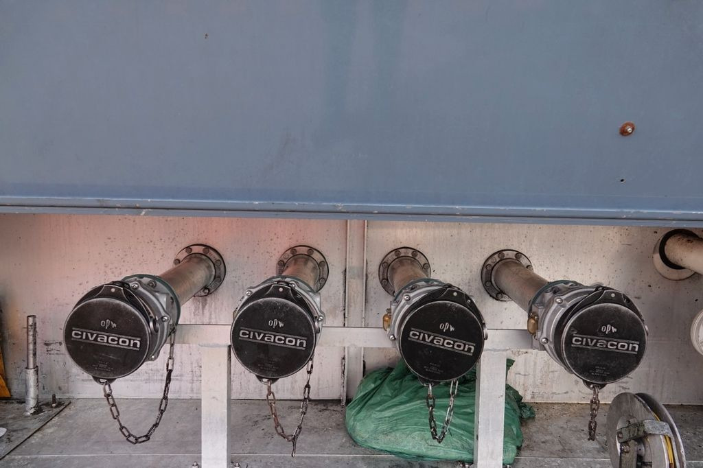 Poluprikolica cisterna Lag CYSTERNA DO PALIWA / 36200 L / 4 KOMORY Lag CYSTERNA DO PALIWA / 36200 L / 4 KOMORY: slika Poluprikolica cisterna Lag CYSTERNA DO PALIWA / 36200 L / 4 KOMORY Lag CYSTERNA DO PALIWA / 36200 L / 4 KOMORY Poluprikolica cisterna Lag CYSTERNA DO PALIWA / 36200 L / 4 KOMORY Lag CYSTERNA DO PALIWA / 36200 L / 4 KOMORY: slika Poluprikolica cisterna Lag CYSTERNA DO PALIWA / 36200 L / 4 KOMORY Lag CYSTERNA DO PALIWA / 36200 L / 4 KOMORY