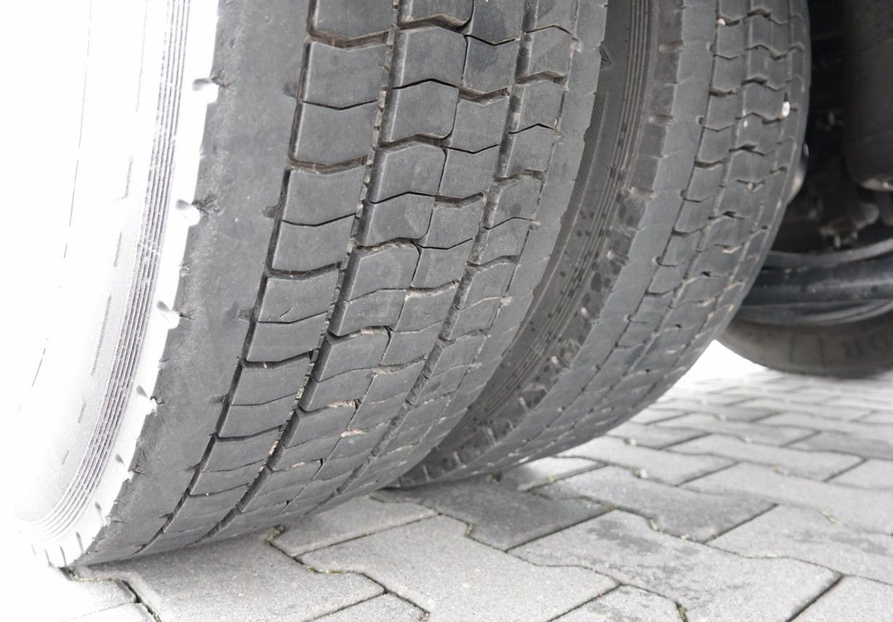 Kamion hladnjača MAN TGM 12.290 / 4x2 / CHŁODNIA 6,5 M / AGREGAT: slika Kamion hladnjača MAN TGM 12.290 / 4x2 / CHŁODNIA 6,5 M / AGREGAT Kamion hladnjača MAN TGM 12.290 / 4x2 / CHŁODNIA 6,5 M / AGREGAT: slika Kamion hladnjača MAN TGM 12.290 / 4x2 / CHŁODNIA 6,5 M / AGREGAT