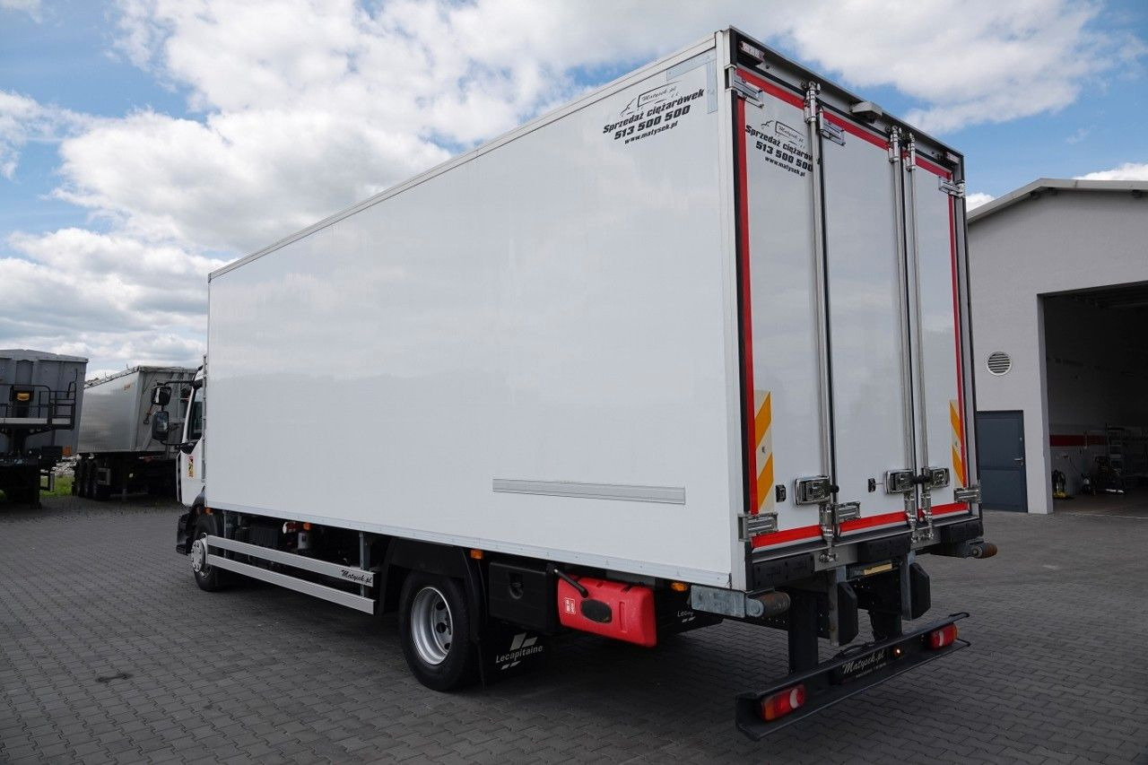 Renault D 16 260 / 4X2 / REFRIDGERATOR - 6,8 M / BI TEMP - Kamion hladnjača: slika Renault D 16 260 / 4X2 / REFRIDGERATOR - 6,8 M / BI TEMP - Kamion hladnjača Renault D 16 260 / 4X2 / REFRIDGERATOR - 6,8 M / BI TEMP - Kamion hladnjača: slika Renault D 16 260 / 4X2 / REFRIDGERATOR - 6,8 M / BI TEMP - Kamion hladnjača