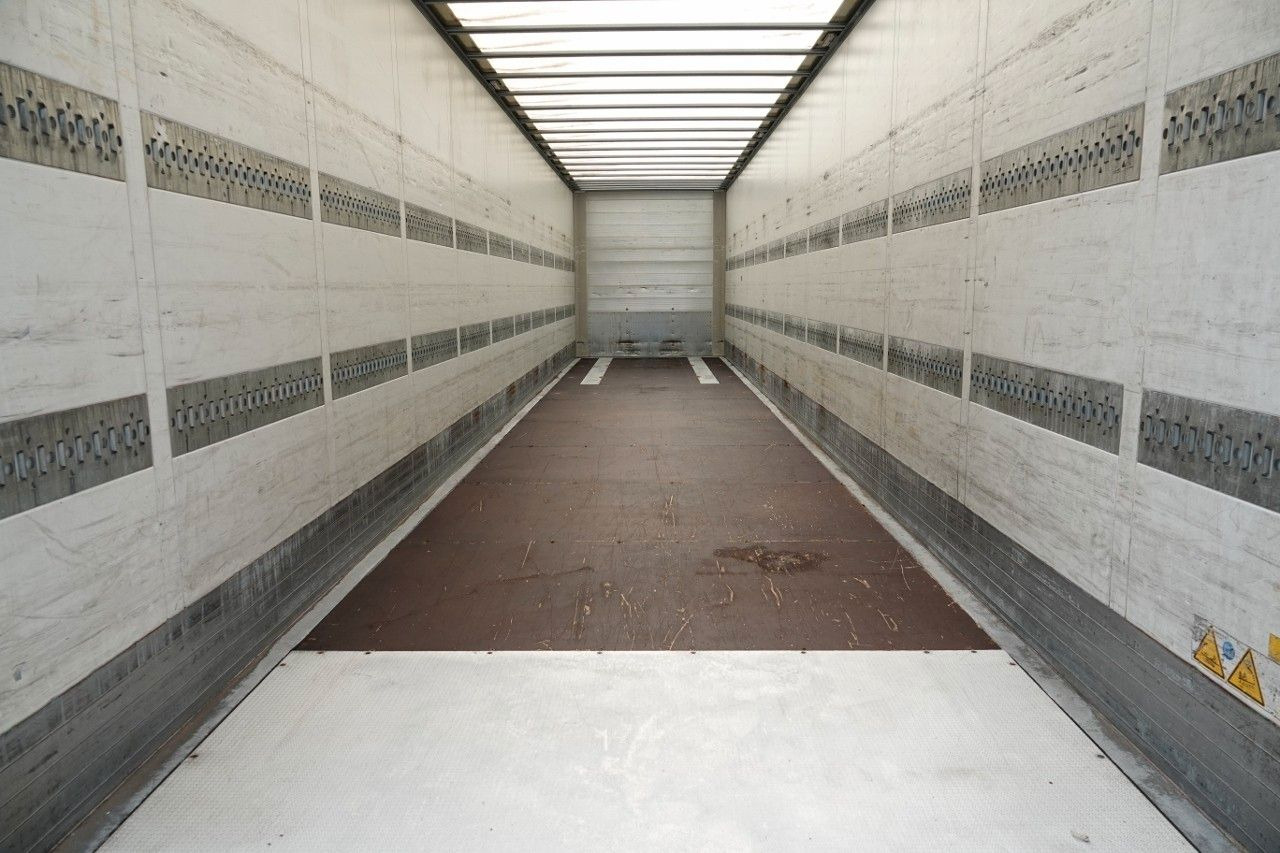 Poluprikolica hladnjača Schmitz Cargobull KOFFER / 2017 ROK / WINDA DHOLLANDIA  ZAŁADOWCZ: slika Poluprikolica hladnjača Schmitz Cargobull KOFFER / 2017 ROK / WINDA DHOLLANDIA  ZAŁADOWCZ