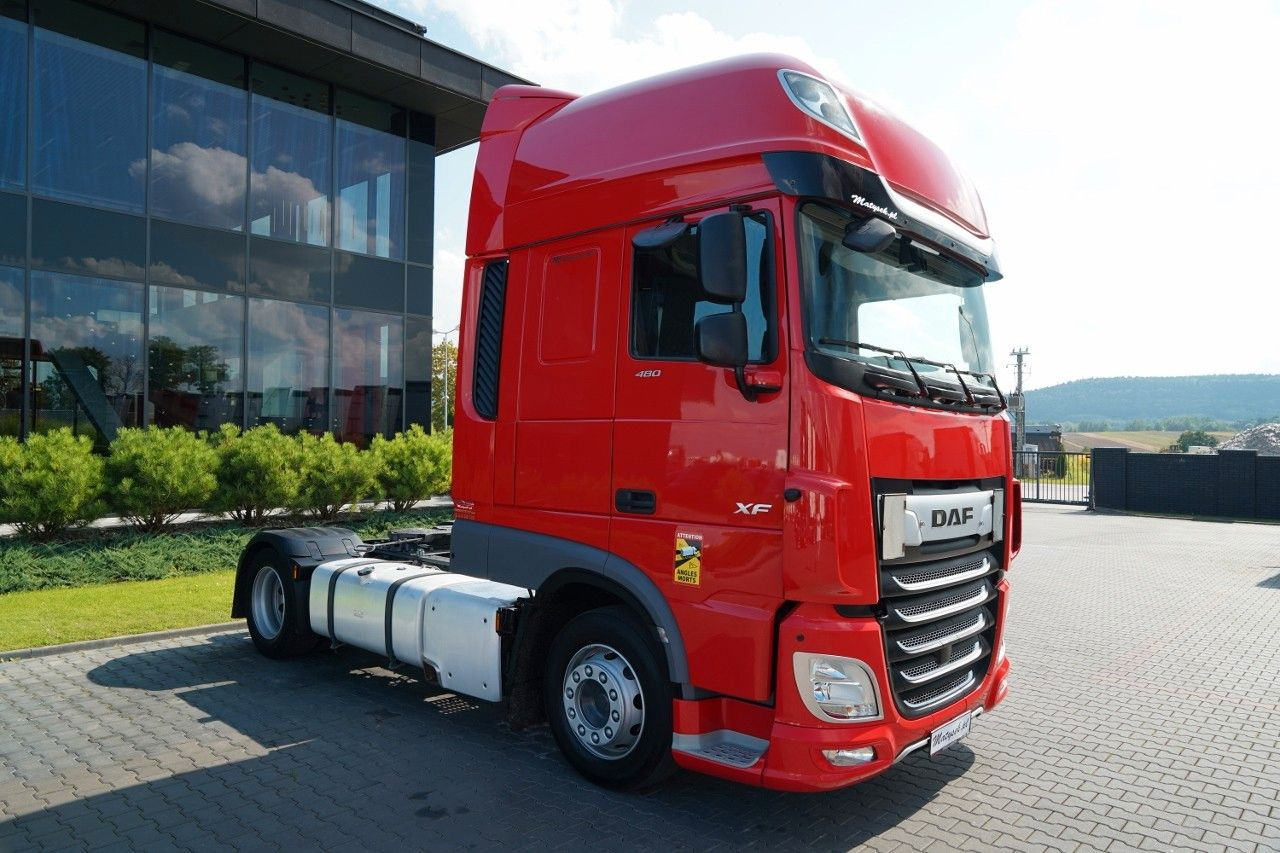 DAF XF 480 / LOW DECK / MEGA / 2021 / SSC / PO KONTR - Tegljač: slika DAF XF 480 / LOW DECK / MEGA / 2021 / SSC / PO KONTR - Tegljač DAF XF 480 / LOW DECK / MEGA / 2021 / SSC / PO KONTR - Tegljač: slika DAF XF 480 / LOW DECK / MEGA / 2021 / SSC / PO KONTR - Tegljač