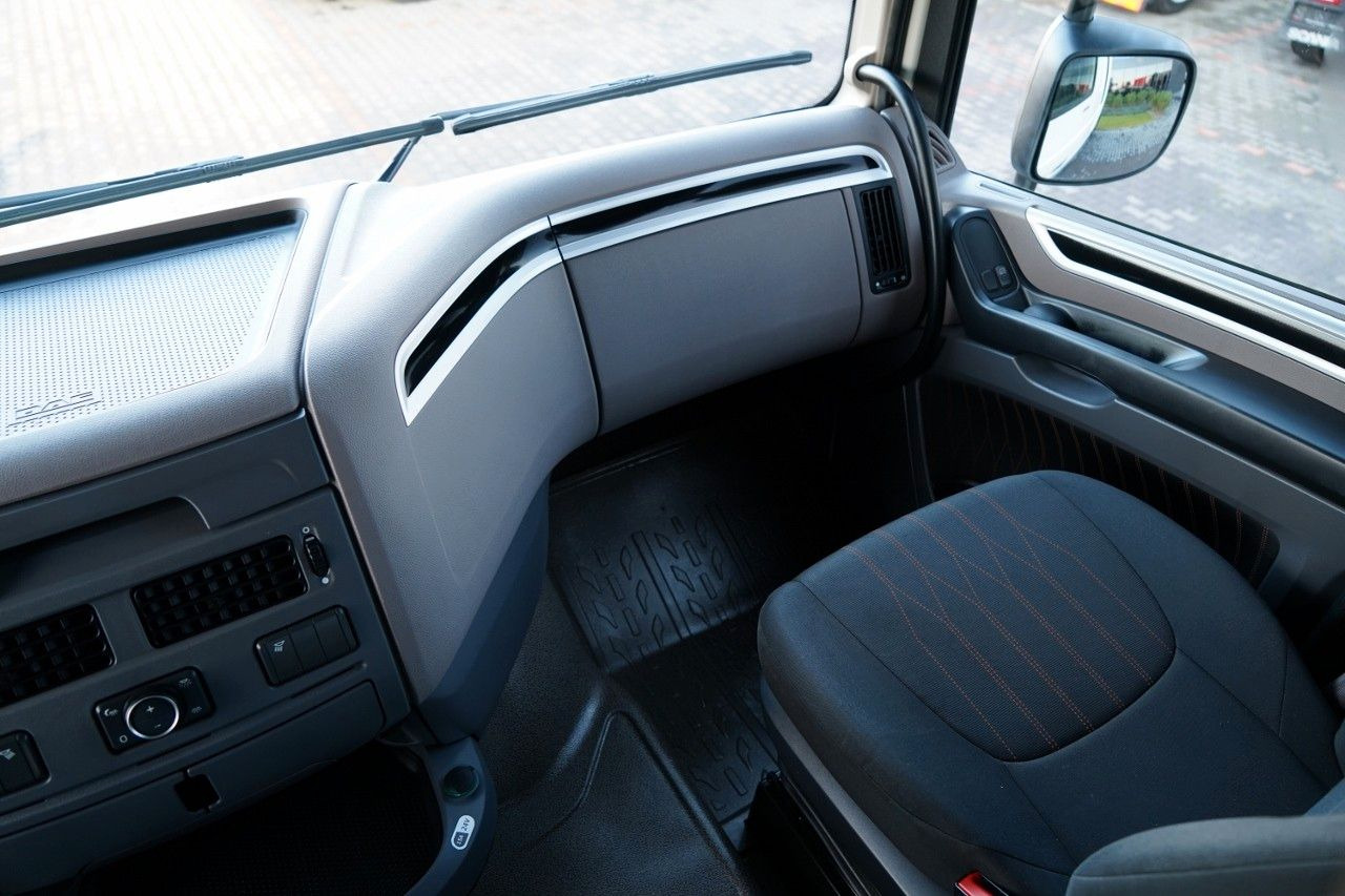 Tegljač DAF XF 480 / SUPER SPACE CAB / / 2021 ROK: slika Tegljač DAF XF 480 / SUPER SPACE CAB / / 2021 ROK Tegljač DAF XF 480 / SUPER SPACE CAB / / 2021 ROK: slika Tegljač DAF XF 480 / SUPER SPACE CAB / / 2021 ROK