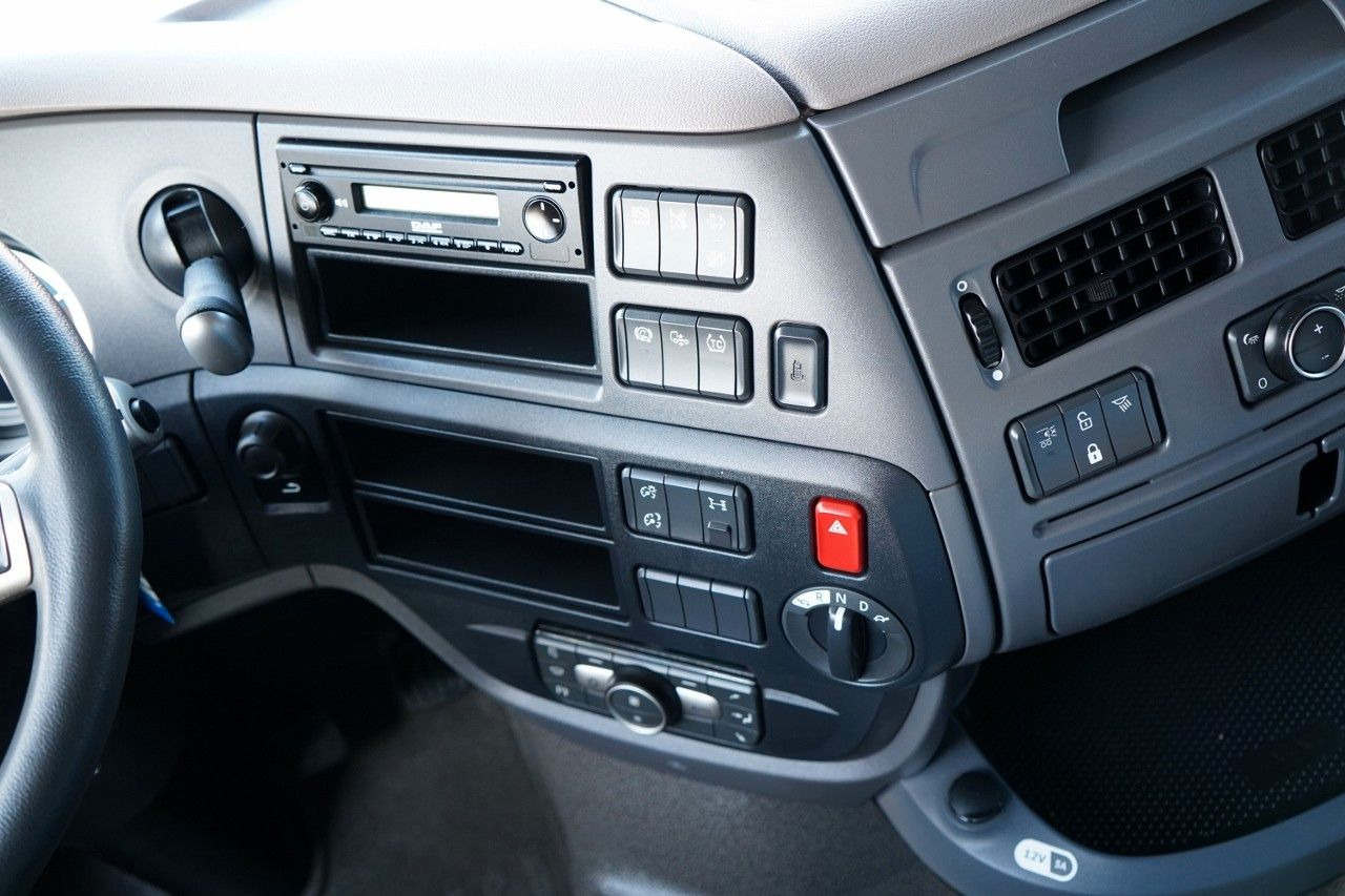 Tegljač DAF XF 480 / SUPER SPACE CAB / / 2021 ROK: slika Tegljač DAF XF 480 / SUPER SPACE CAB / / 2021 ROK Tegljač DAF XF 480 / SUPER SPACE CAB / / 2021 ROK: slika Tegljač DAF XF 480 / SUPER SPACE CAB / / 2021 ROK