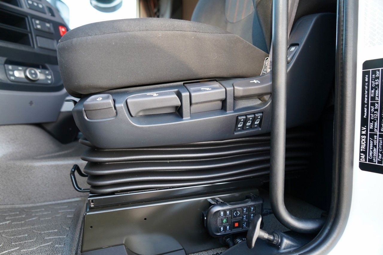 Tegljač DAF XF 480 / SUPER SPACE CAB / / 2021 ROK: slika Tegljač DAF XF 480 / SUPER SPACE CAB / / 2021 ROK Tegljač DAF XF 480 / SUPER SPACE CAB / / 2021 ROK: slika Tegljač DAF XF 480 / SUPER SPACE CAB / / 2021 ROK