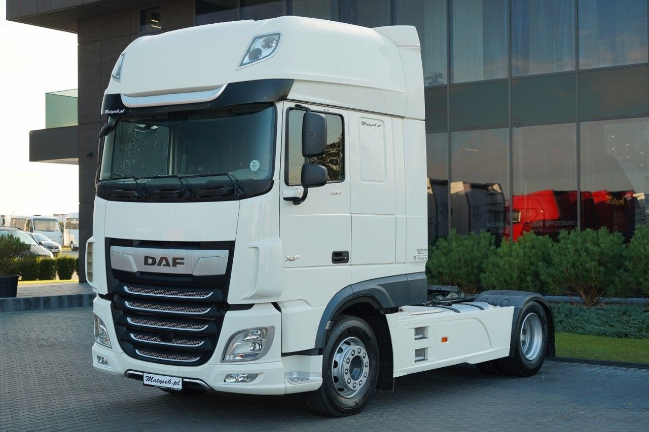DAF XF 480 / SUPER SPACE CAB / OPONY 100% / 2021 RO - Tegljač: slika DAF XF 480 / SUPER SPACE CAB / OPONY 100% / 2021 RO - Tegljač DAF XF 480 / SUPER SPACE CAB / OPONY 100% / 2021 RO - Tegljač: slika DAF XF 480 / SUPER SPACE CAB / OPONY 100% / 2021 RO - Tegljač