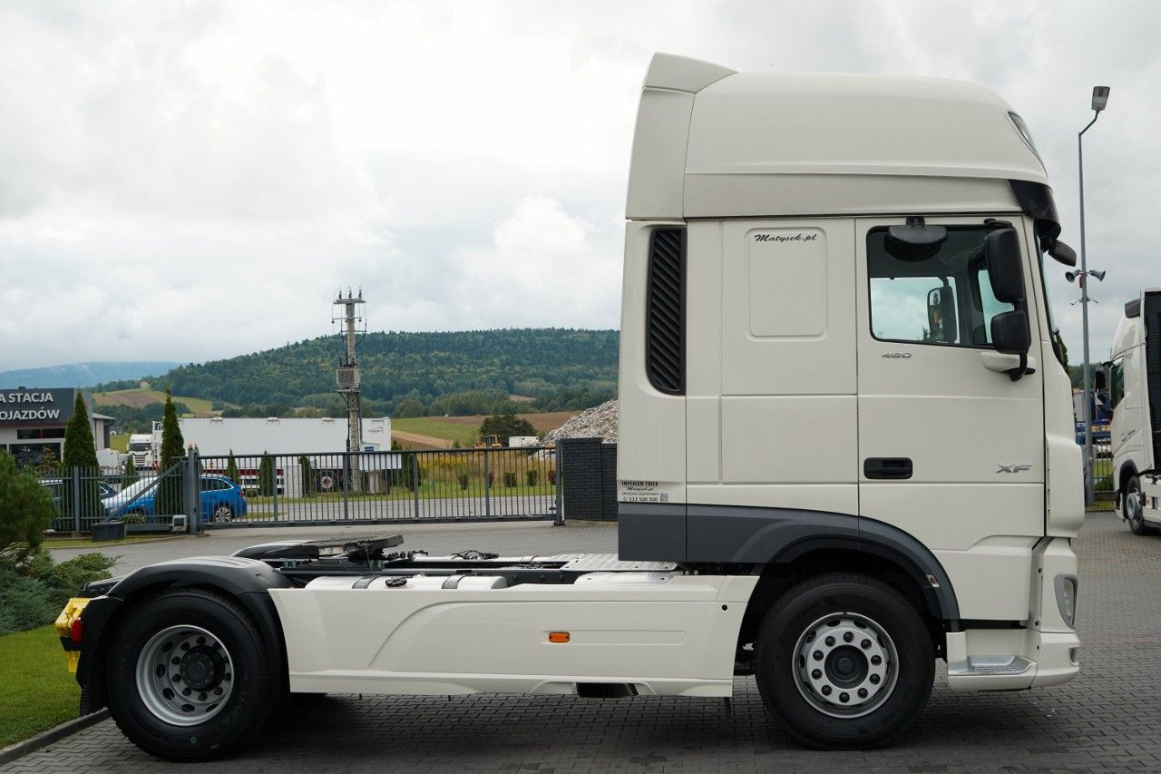 Tegljač DAF XF 480 / SUPER SPACE CAB / OPONY 100% / 2021 ROK: slika Tegljač DAF XF 480 / SUPER SPACE CAB / OPONY 100% / 2021 ROK
