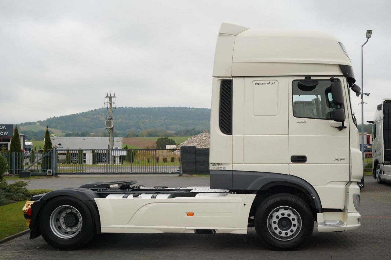 Tegljač DAF XF 480 / SUPER SPACE CAB / OPONY 100% / 2021 ROK: slika Tegljač DAF XF 480 / SUPER SPACE CAB / OPONY 100% / 2021 ROK