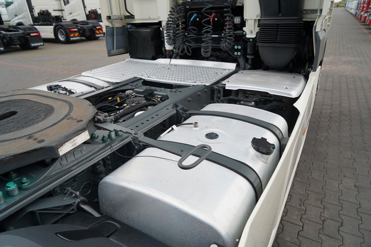 Tegljač DAF XF 480 / SUPER SPACE CAB / OPONY 100% / 2021 ROK: slika Tegljač DAF XF 480 / SUPER SPACE CAB / OPONY 100% / 2021 ROK