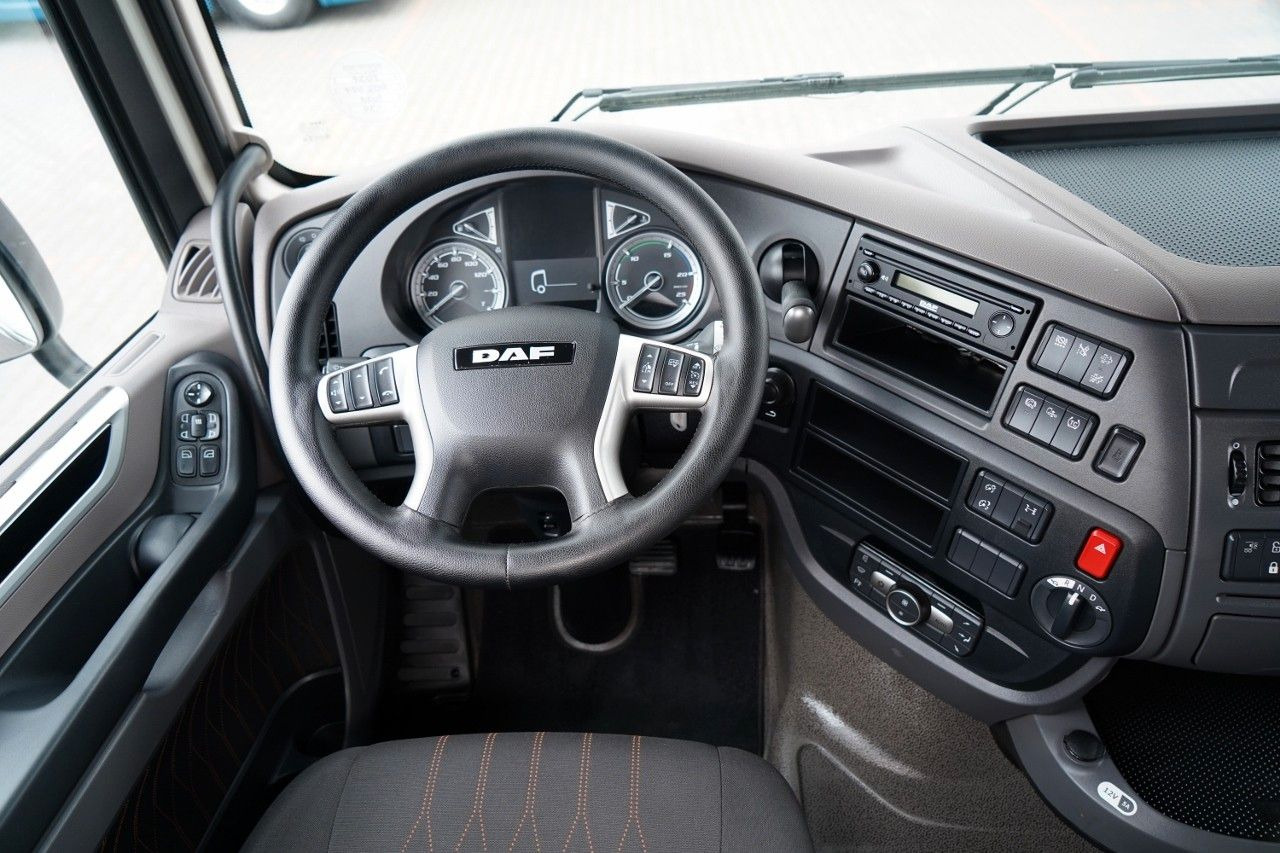 Tegljač DAF XF 480 / SUPER SPACE CAB / OPONY 100% / 2021 ROK: slika Tegljač DAF XF 480 / SUPER SPACE CAB / OPONY 100% / 2021 ROK