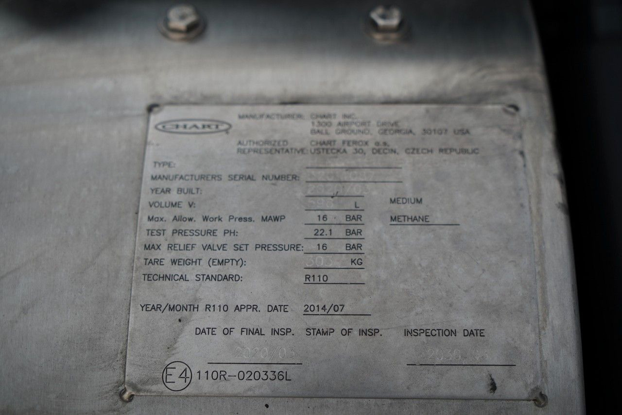 Tegljač Iveco S-WAY / 460 / RETARDER / LNG /: slika Tegljač Iveco S-WAY / 460 / RETARDER / LNG / Tegljač Iveco S-WAY / 460 / RETARDER / LNG /: slika Tegljač Iveco S-WAY / 460 / RETARDER / LNG /