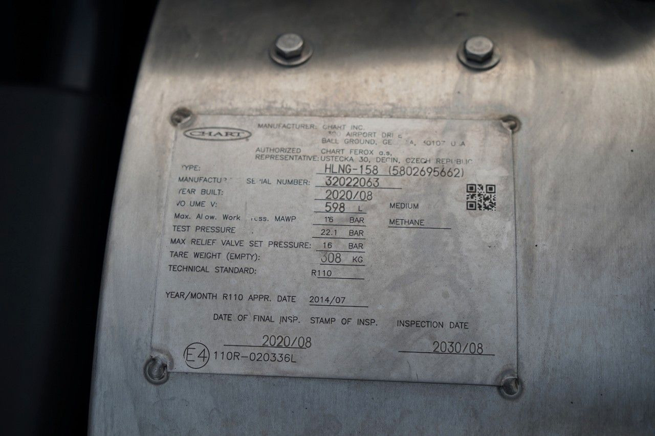 Tegljač Iveco S-WAY / 460 / RETARDER / LNG /: slika Tegljač Iveco S-WAY / 460 / RETARDER / LNG / Tegljač Iveco S-WAY / 460 / RETARDER / LNG /: slika Tegljač Iveco S-WAY / 460 / RETARDER / LNG /