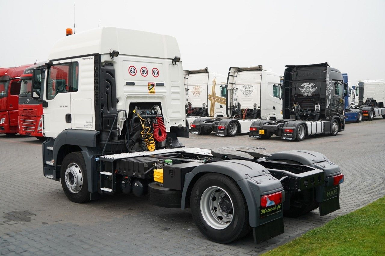 MAN TGS 18. 440 / XLX / STANDARD / NAVI / 2016 ROK - Tegljač: slika MAN TGS 18. 440 / XLX / STANDARD / NAVI / 2016 ROK - Tegljač MAN TGS 18. 440 / XLX / STANDARD / NAVI / 2016 ROK - Tegljač: slika MAN TGS 18. 440 / XLX / STANDARD / NAVI / 2016 ROK - Tegljač