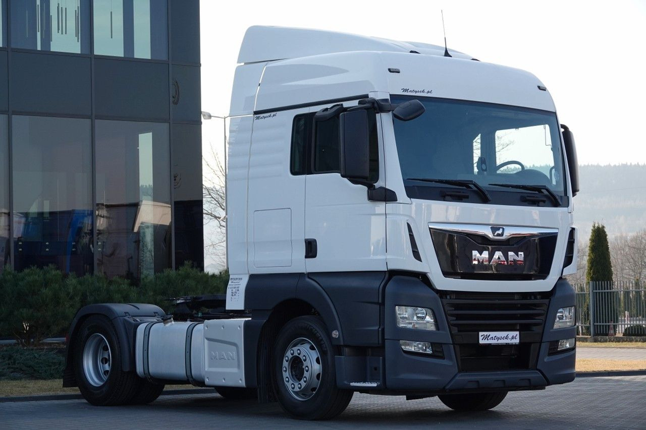 MAN TGX 18.470 / RETARDER / 2020 ROK / OPONY 100% / - Tegljač: slika MAN TGX 18.470 / RETARDER / 2020 ROK / OPONY 100% / - Tegljač MAN TGX 18.470 / RETARDER / 2020 ROK / OPONY 100% / - Tegljač: slika MAN TGX 18.470 / RETARDER / 2020 ROK / OPONY 100% / - Tegljač