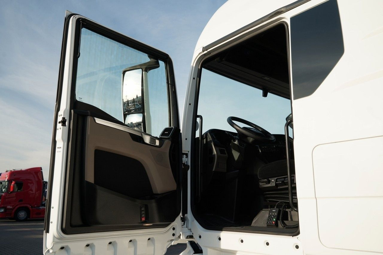 Tegljač MAN TGX 18.510 / GM / RETARDER / NAVI / OPONY 100%: slika Tegljač MAN TGX 18.510 / GM / RETARDER / NAVI / OPONY 100%