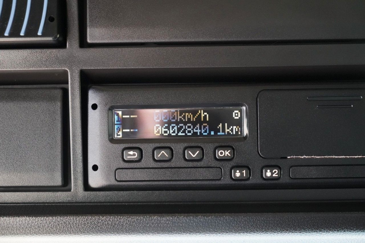 Tegljač MAN TGX 18.510 / GM / RETARDER / NAVI / OPONY 100%: slika Tegljač MAN TGX 18.510 / GM / RETARDER / NAVI / OPONY 100%