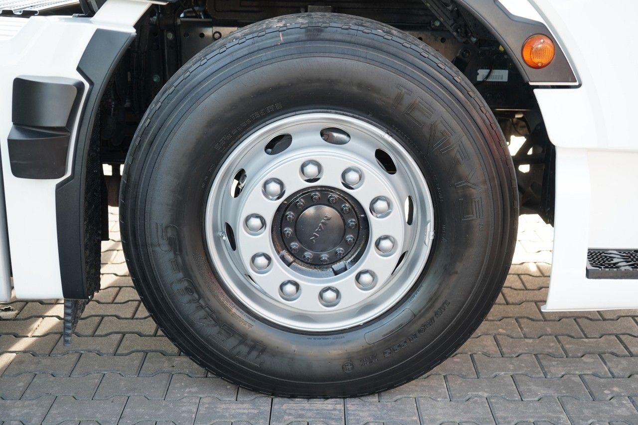 Tegljač MAN TGX 18.510 / GM / RETARDER / NAVI / OPONY 100%: slika Tegljač MAN TGX 18.510 / GM / RETARDER / NAVI / OPONY 100%