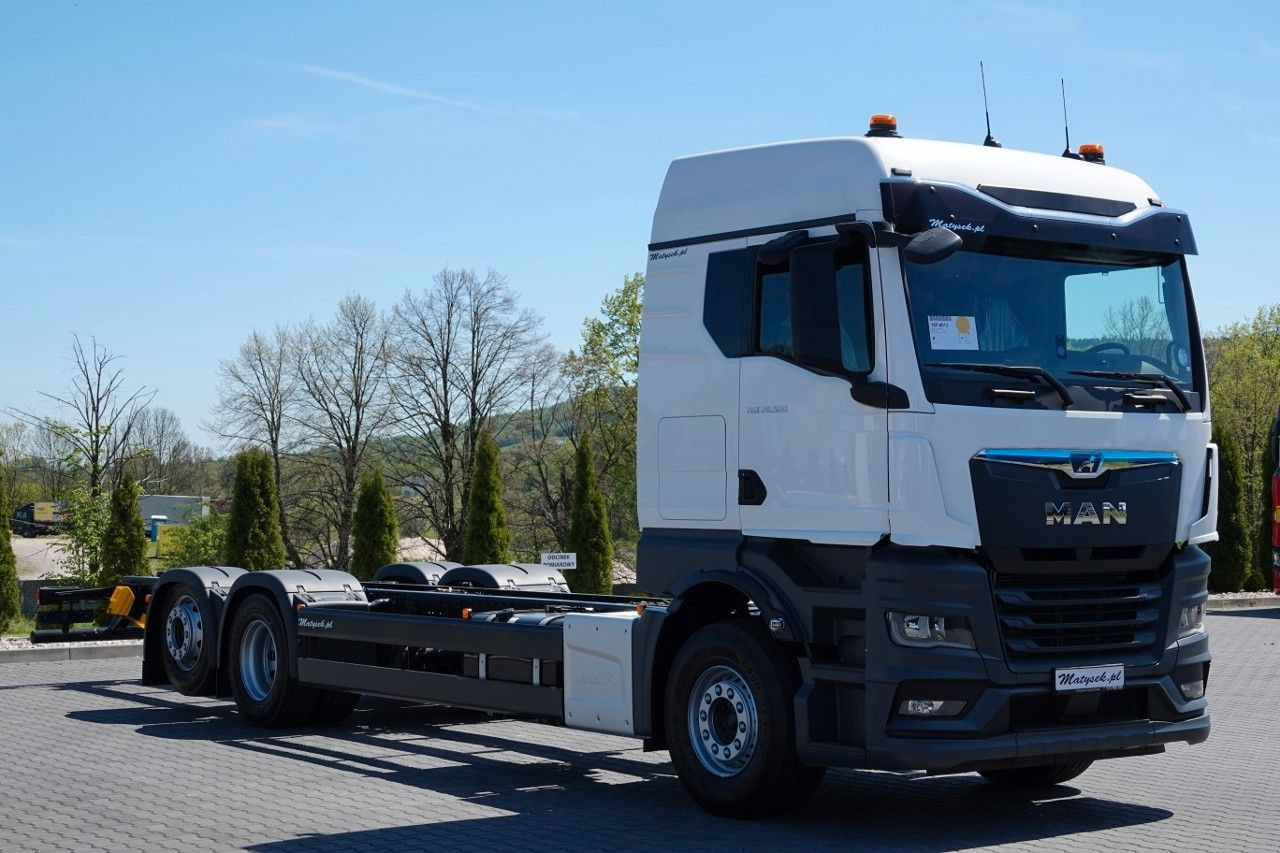 MAN TGX 26.520 / 6x2 / RAMA DŁ. 9,1M / OŚ PODNOSZONA - Tegljač: slika MAN TGX 26.520 / 6x2 / RAMA DŁ. 9,1M / OŚ PODNOSZONA - Tegljač MAN TGX 26.520 / 6x2 / RAMA DŁ. 9,1M / OŚ PODNOSZONA - Tegljač: slika MAN TGX 26.520 / 6x2 / RAMA DŁ. 9,1M / OŚ PODNOSZONA - Tegljač