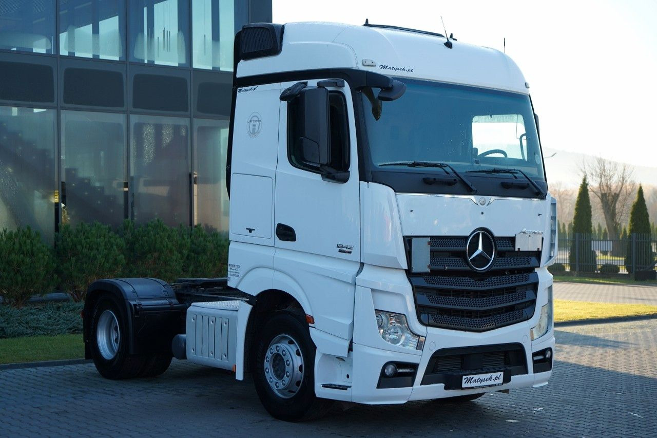 Mercedes-Benz ACTROS 1842 / EURO 5 EEV / RETARDER / STREAM SPA - Tegljač: slika Mercedes-Benz ACTROS 1842 / EURO 5 EEV / RETARDER / STREAM SPA - Tegljač Mercedes-Benz ACTROS 1842 / EURO 5 EEV / RETARDER / STREAM SPA - Tegljač: slika Mercedes-Benz ACTROS 1842 / EURO 5 EEV / RETARDER / STREAM SPA - Tegljač