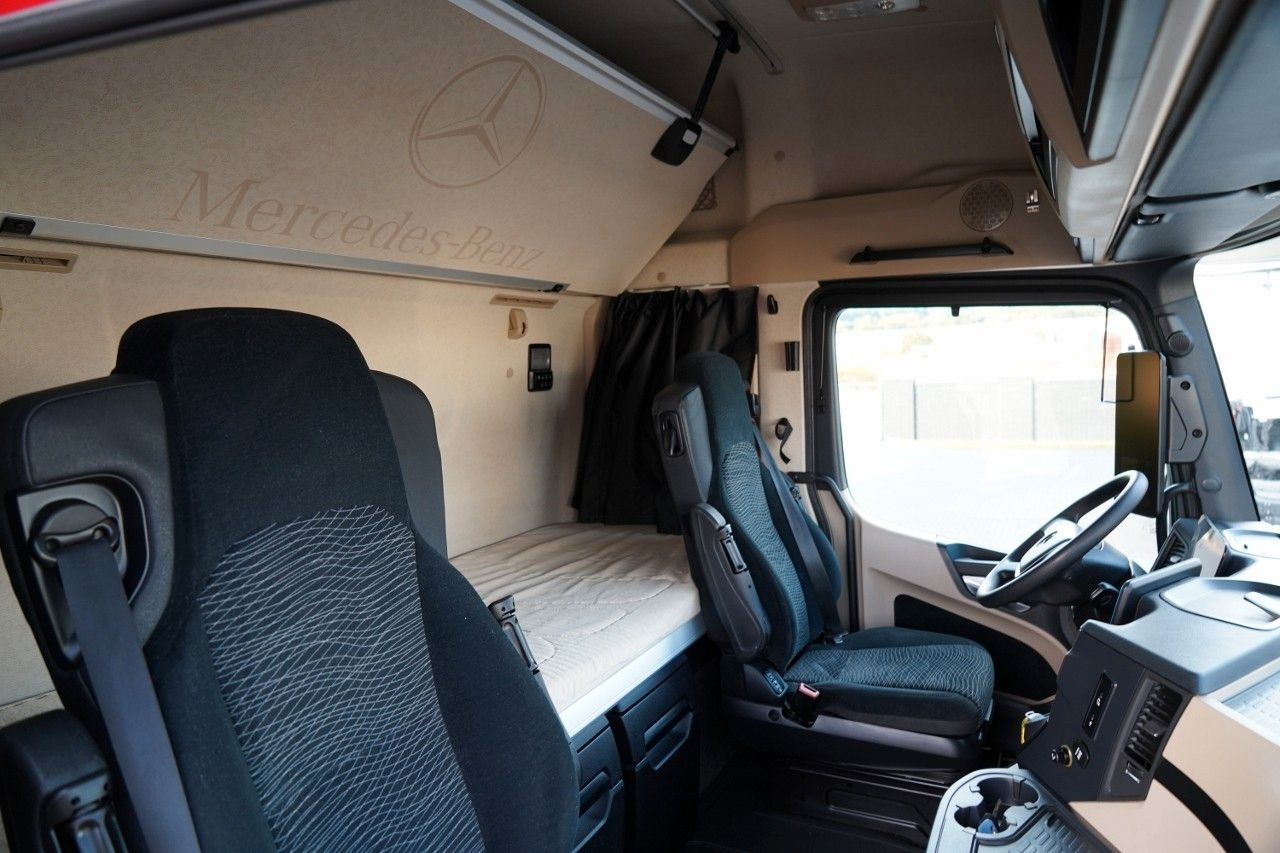 Tegljač Mercedes-Benz ACTROS 1845 / MP5 / BIG SPACE / PO KONTRAKCIE SE: slika Tegljač Mercedes-Benz ACTROS 1845 / MP5 / BIG SPACE / PO KONTRAKCIE SE Tegljač Mercedes-Benz ACTROS 1845 / MP5 / BIG SPACE / PO KONTRAKCIE SE: slika Tegljač Mercedes-Benz ACTROS 1845 / MP5 / BIG SPACE / PO KONTRAKCIE SE