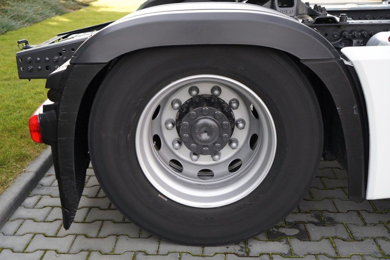 Tegljač Mercedes-Benz ACTROS  L 1851 / GIGA SPACE / RETARDER / 2022 R: slika Tegljač Mercedes-Benz ACTROS  L 1851 / GIGA SPACE / RETARDER / 2022 R